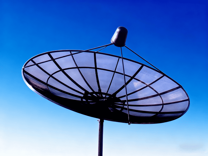 C/Ku双频段网状卫星天线